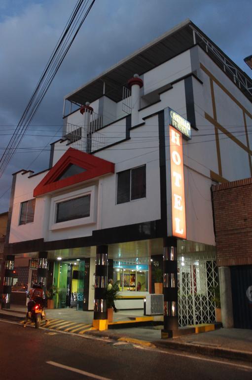 Ayenda Castillo Real 1521 Bucaramanga Buitenkant foto